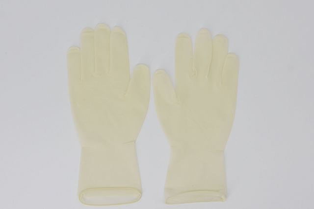 Light Dustproof Latex Examination Glove